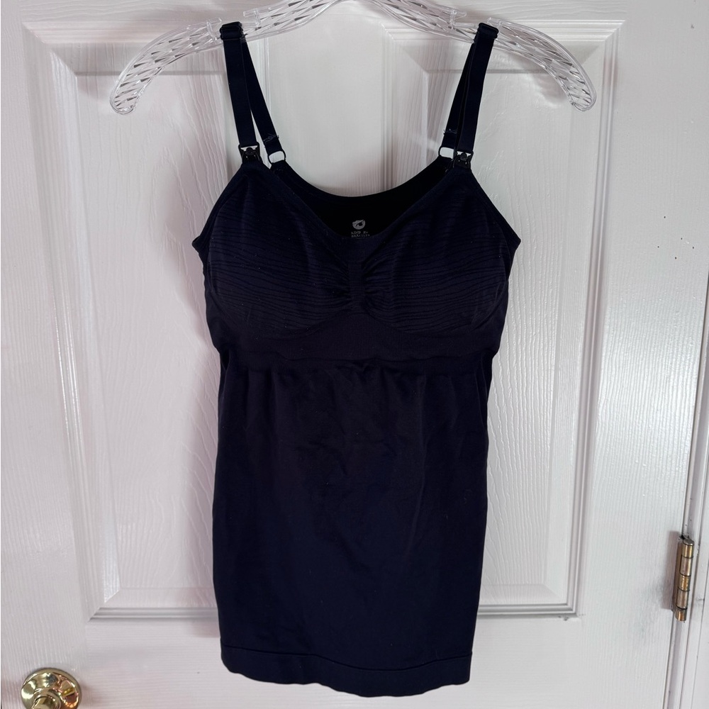 Sublime® Hands-Free Pumping & Nursing Tank